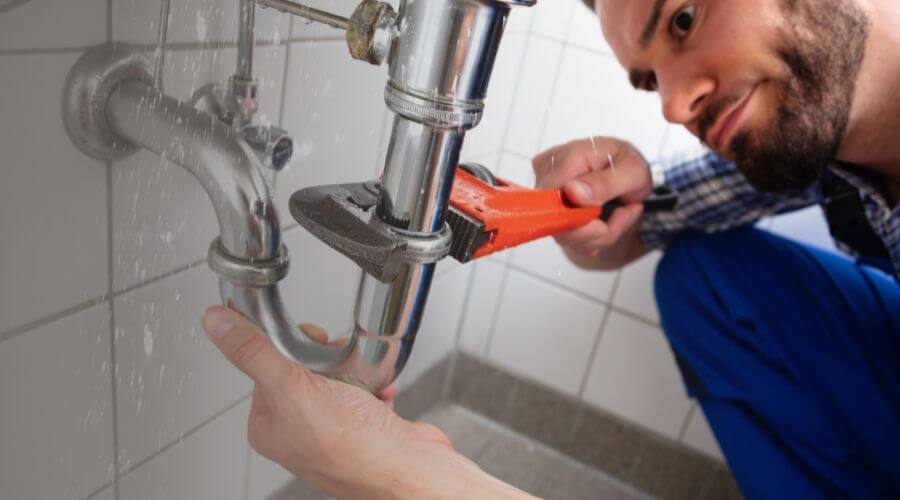 Professional clogged toilet repair services in Bogard, MO